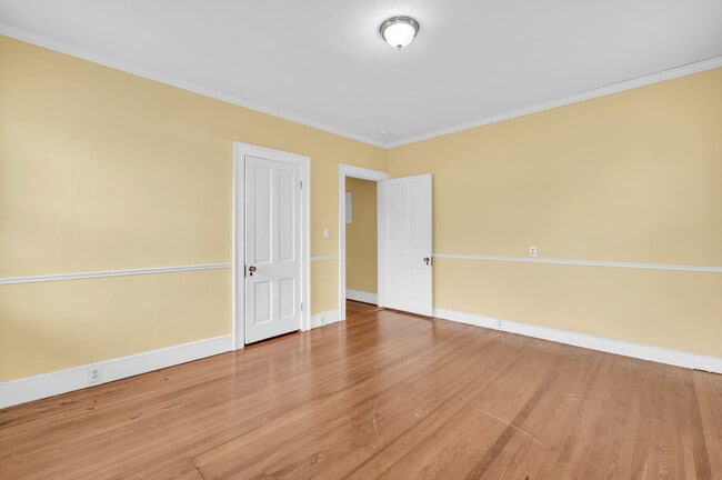 Building Photo - 212 N 16th St