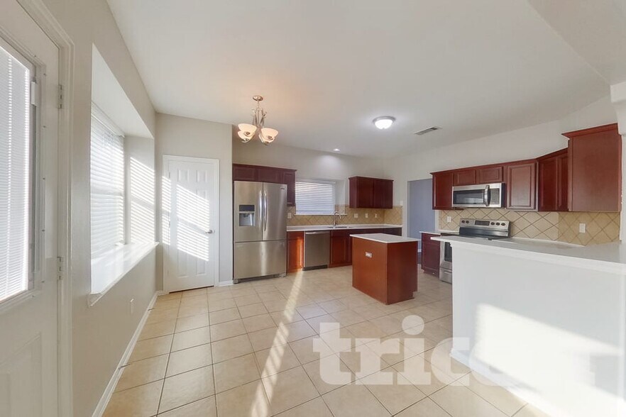 Building Photo - 107 Evening Star Cir