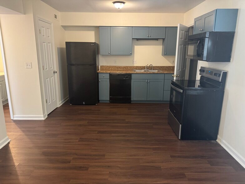 Building Photo - 7591 Hunters Ridge Ln