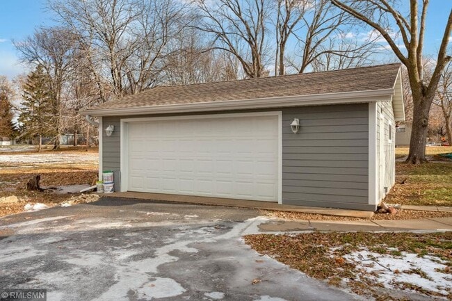 Building Photo - Perfect 4 bedroom count Home in Columbia H...