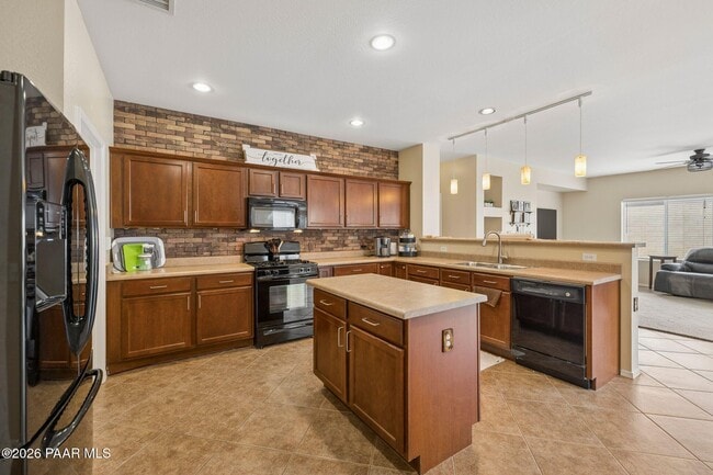 Building Photo - 12668 E Viento St