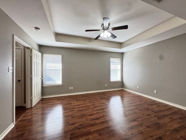 Building Photo - 11281 Grand Slam Dr