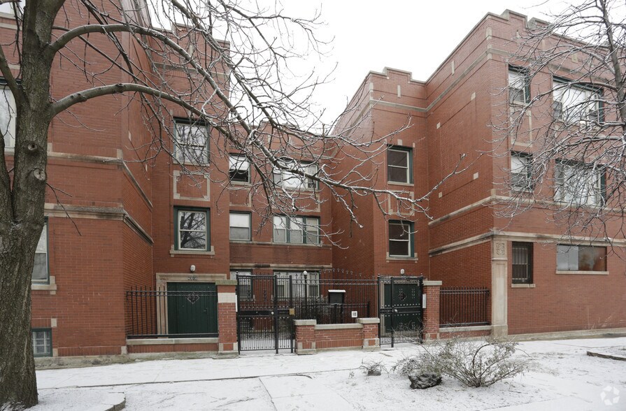 Building Photo - Chicago Lawn Apartments