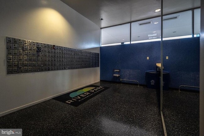 Building Photo - 1311 Delaware Ave SW