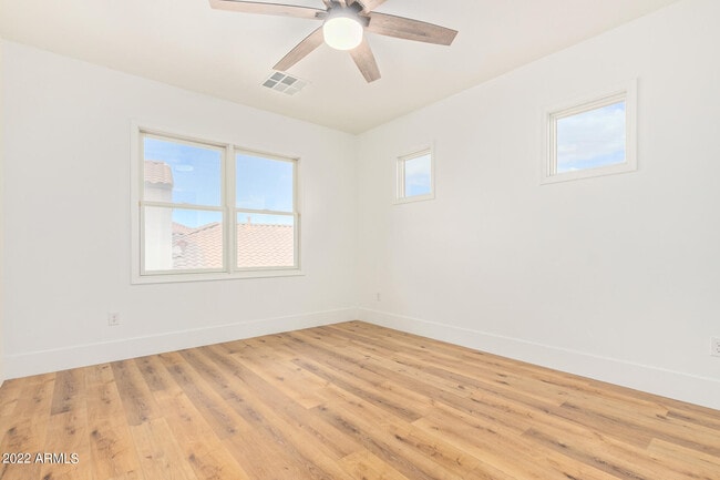 Building Photo - 3469 S Eucalyptus Pl