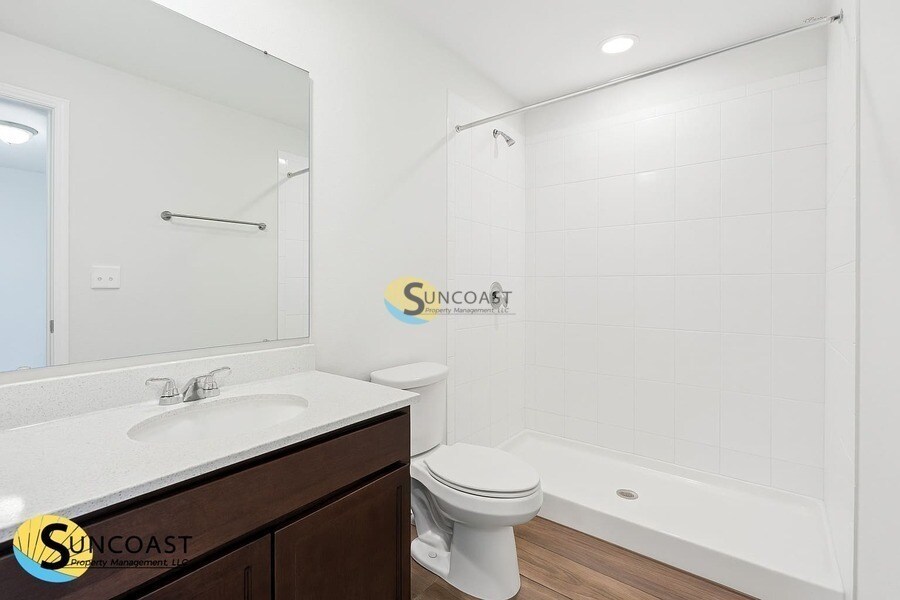 Building Photo - 7638 Mailes Ct