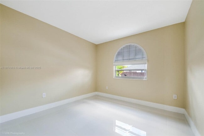 Building Photo - 5254 SW 153rd Ct