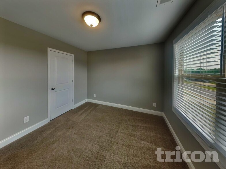 Building Photo - 1453 Wild Fern Ln