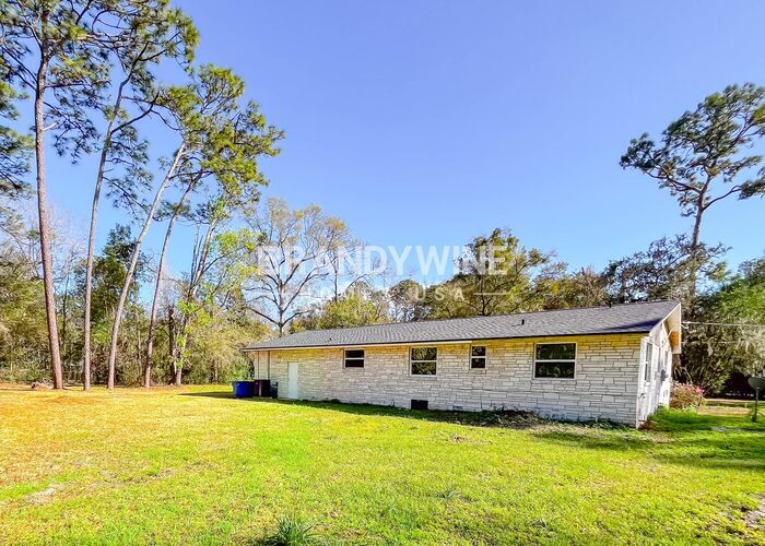 Building Photo - 1001 Fields Rd