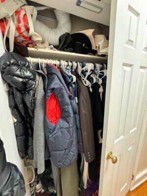 Building Photo - 877 Beacon St