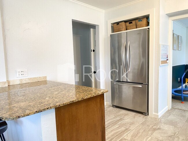 Building Photo - 3308 NW 60th St