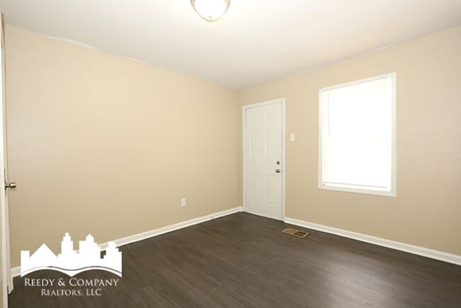 Building Photo - 1560 Cane Rd