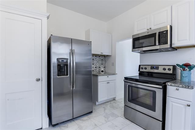 Building Photo - 3002 S Jennings St