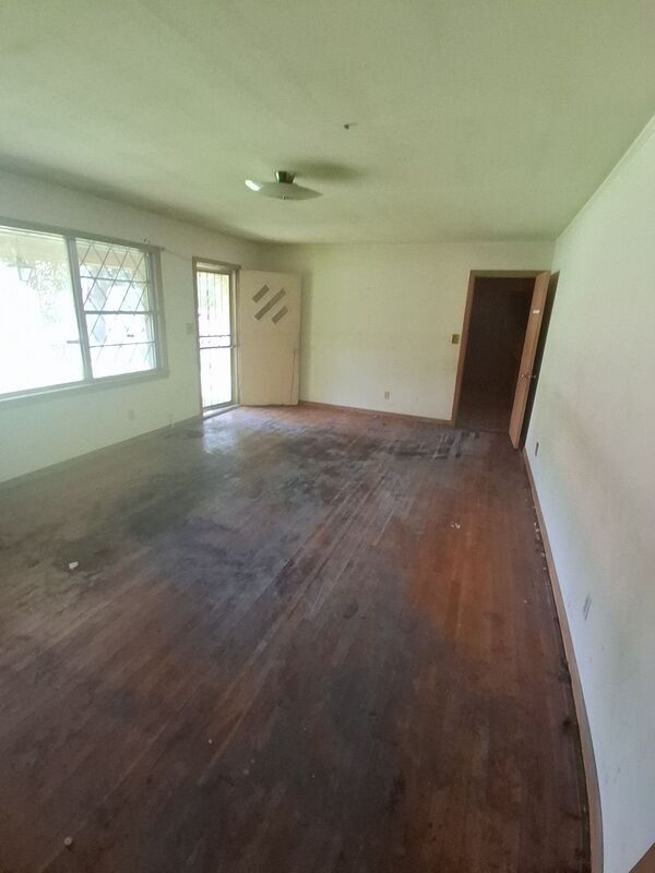 Building Photo - 1405 Brinoy Dr
