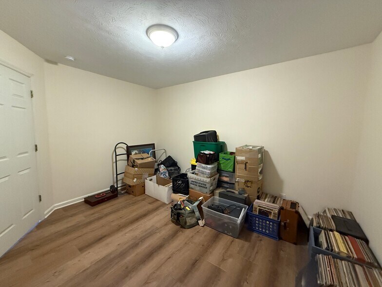 Building Photo - 1313 Brendale Ct