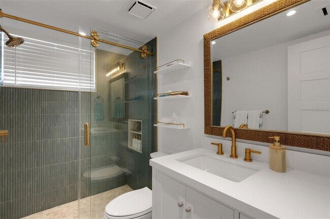 Building Photo - 4360 Chatham Dr