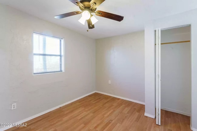 Building Photo - 232 E Pennsylvania Dr