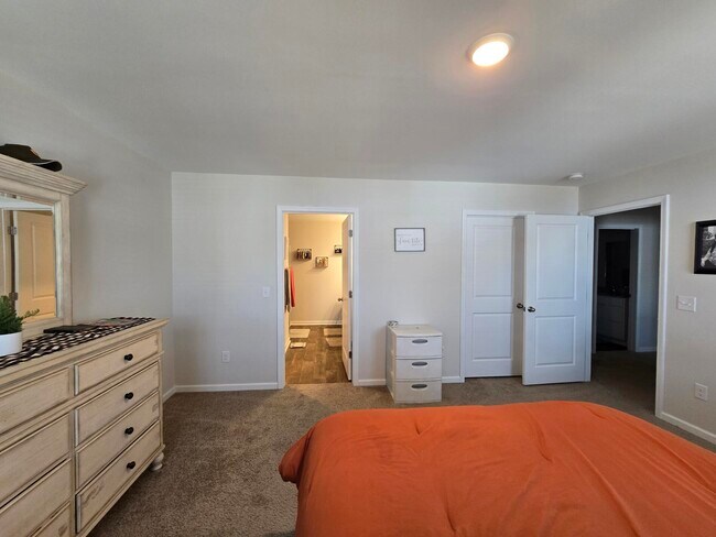 Building Photo - 1762 Camazay Dr