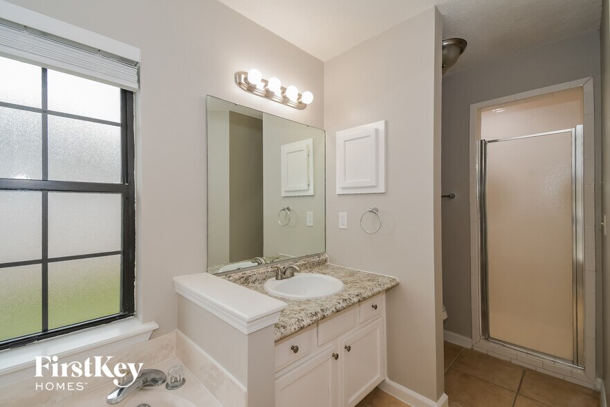 Building Photo - 12359 Fireberry Ct