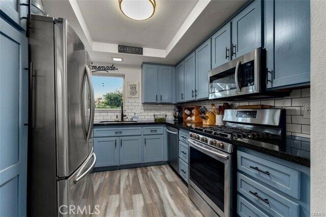 Building Photo - 875 Endicott Dr