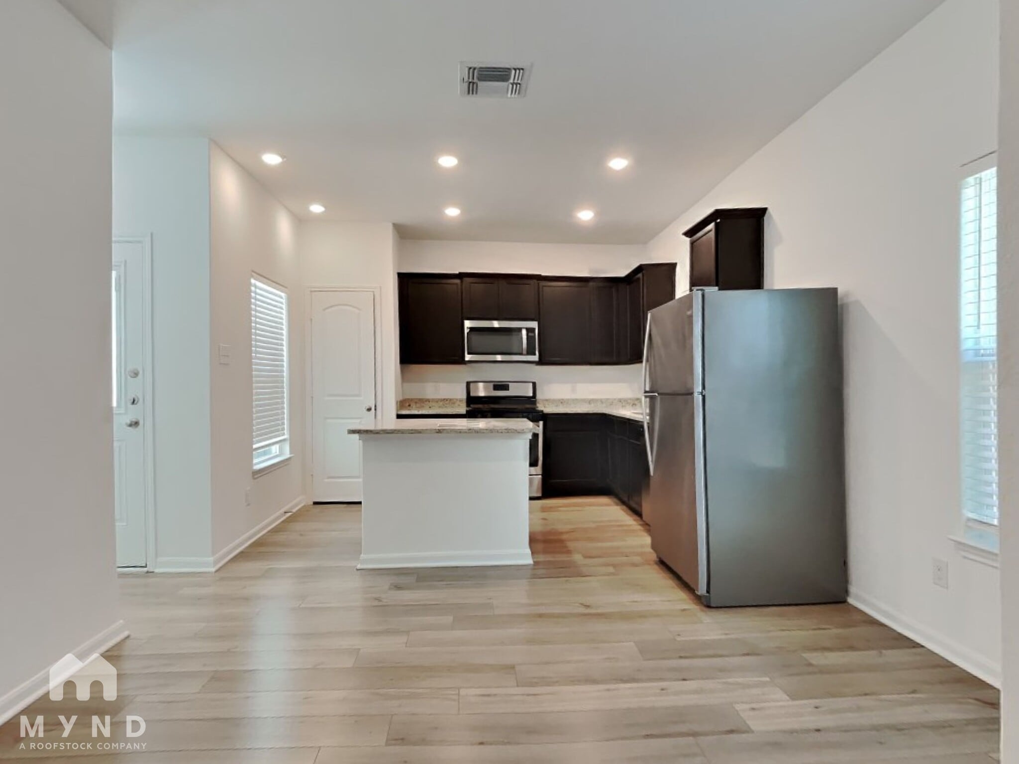 Building Photo - 10824 Quinn Ct