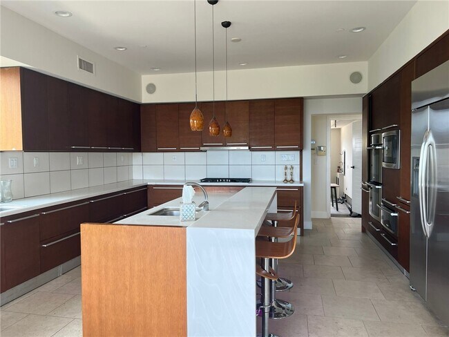 Building Photo - 2557 Blaze Trail