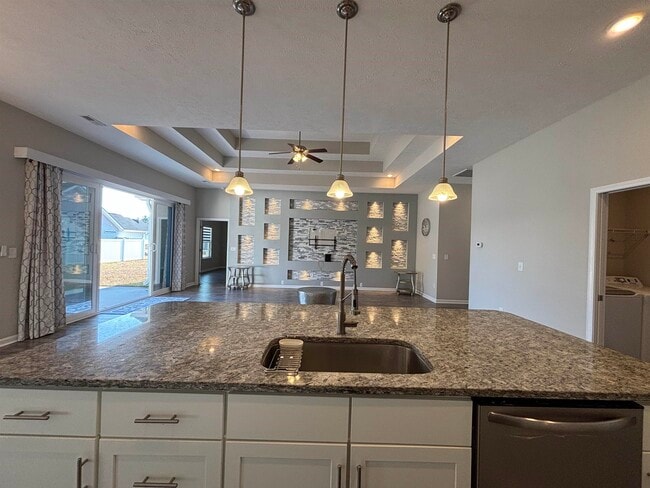 Building Photo - 227 Leste Rd