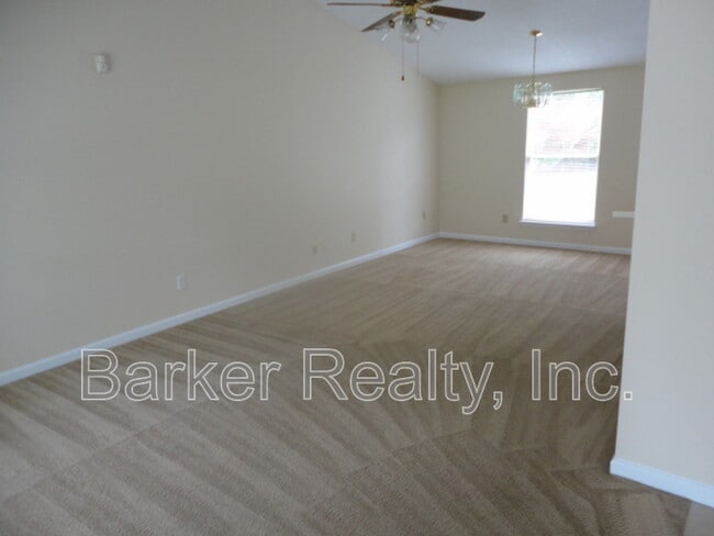 Building Photo - 1621 Riverknoll Drive