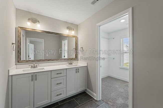 Building Photo - 4502 Chestnut Trl