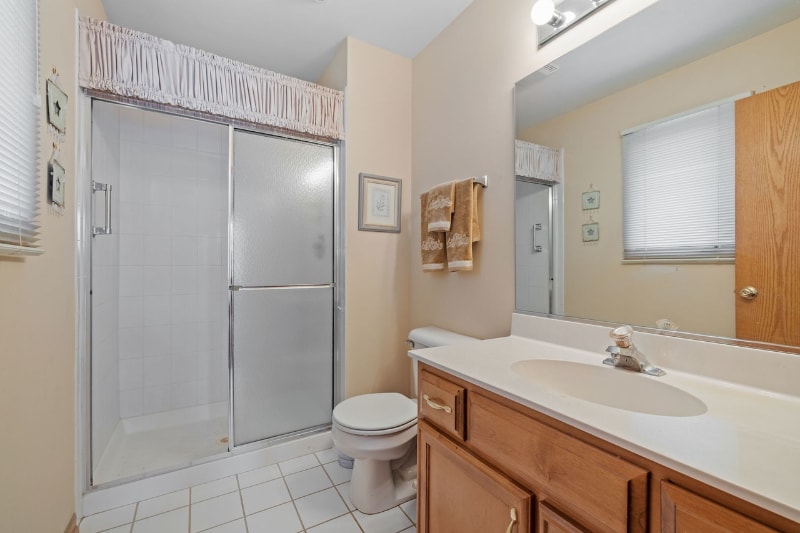 Building Photo - 11405 Foxwoods Dr