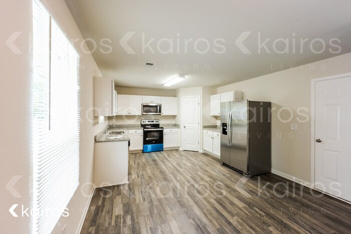 Building Photo - 232 Fox Chase Wy