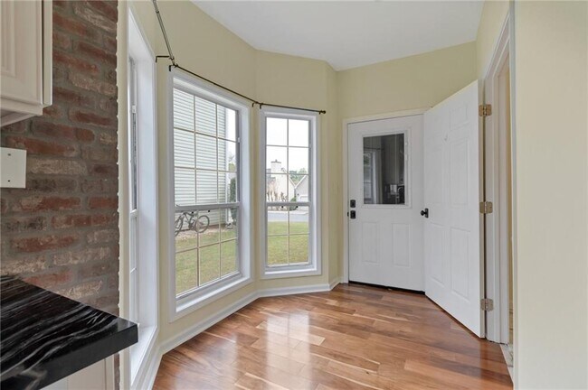 Building Photo - 475 Brown Thrasher Ct