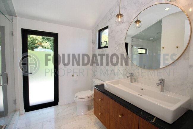 Building Photo - Strawberry Retreat with Bay Views & Resort...