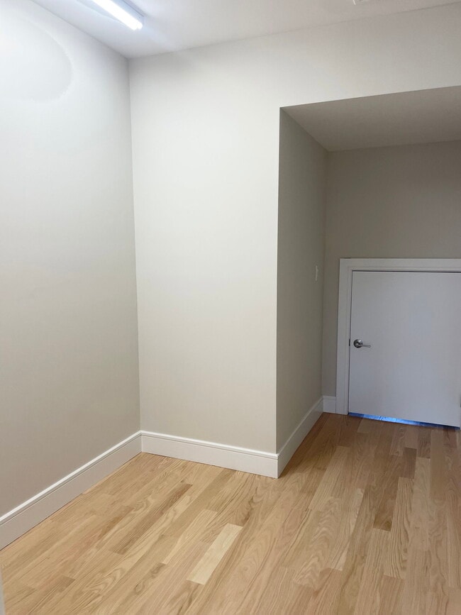 Building Photo - 100 Schraalenburgh Rd