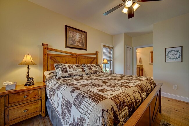 Building Photo - 329 Arrowood Pointe