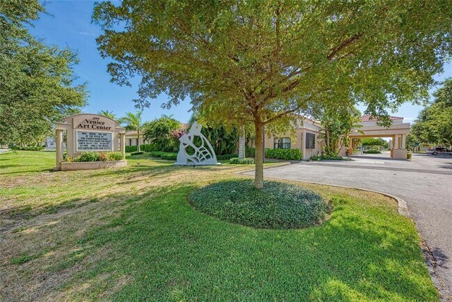 Building Photo - 616 Guild Dr