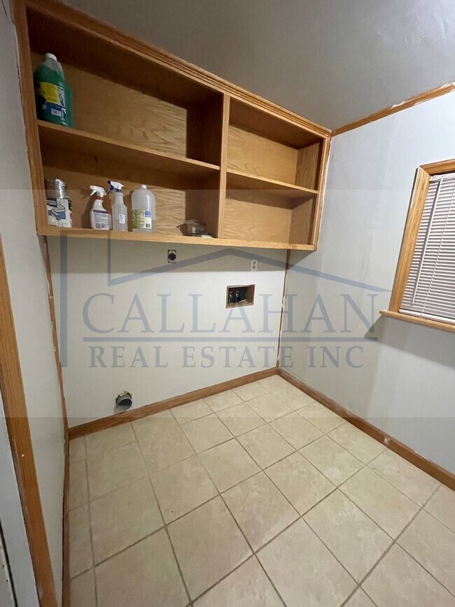 Building Photo - Sherwood 3 Bedroom Home