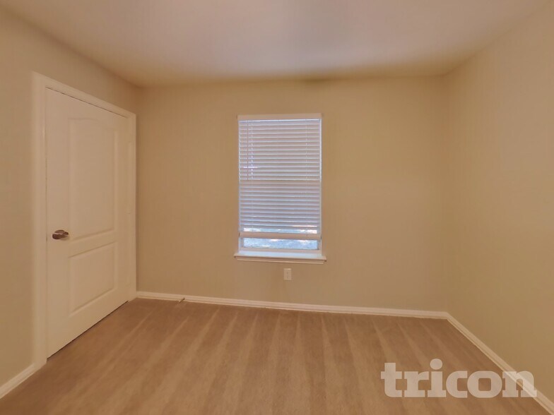 Building Photo - 407 Westcreek Drive Royse City TX