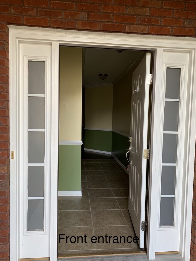 Building Photo - Cotton Creek