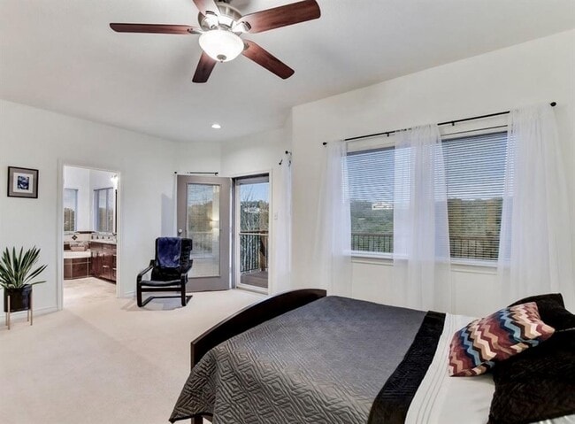 Building Photo - 9326 Knoll Crest Loop