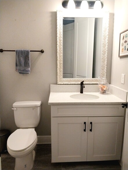 Building Photo - 5531 Native Henna Ct