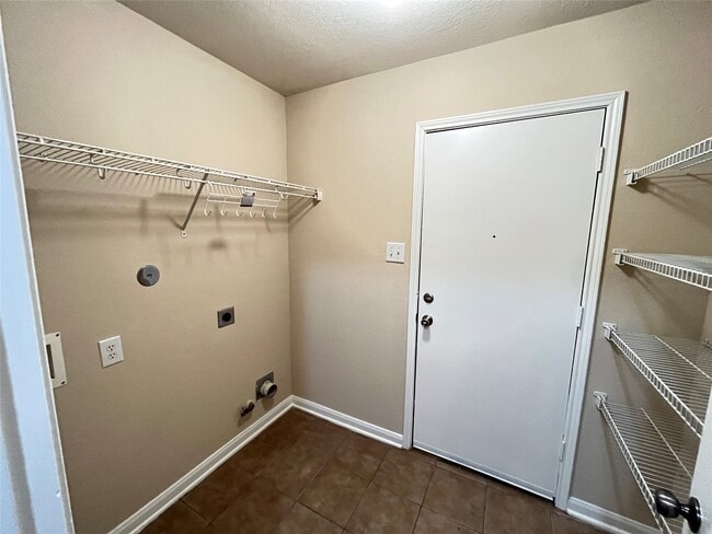 Building Photo - 29551 S Legends Bend Dr