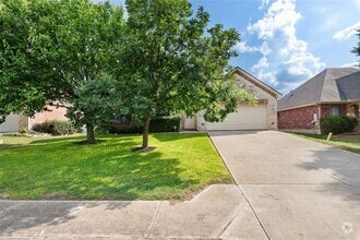 Building Photo - 1155 Star Meadow