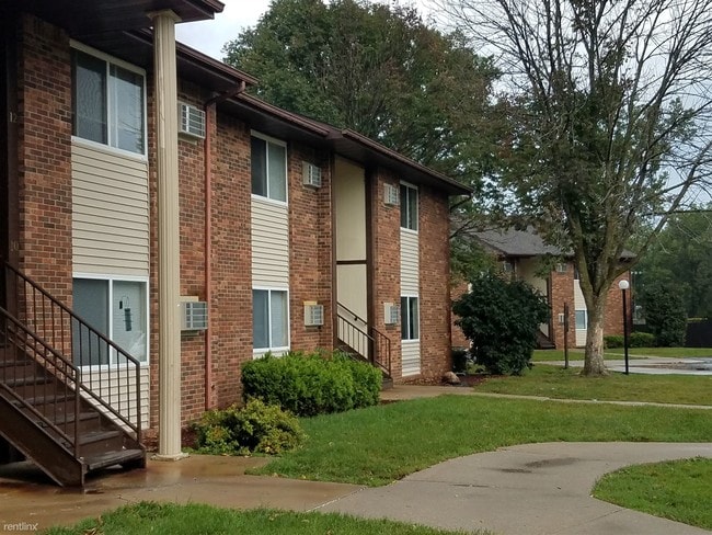 Building Photo - 1420 W Madison St