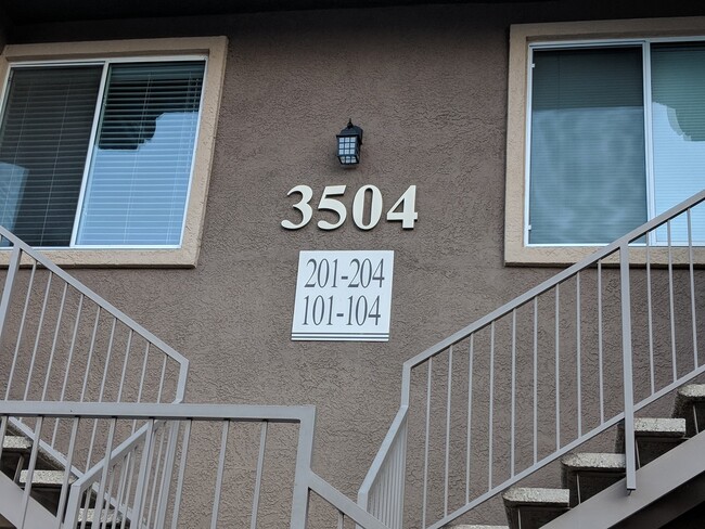 Building Photo - 3504 Desert Cliff St