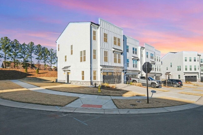 Building Photo - 9240 Walnut Hl Rd NW