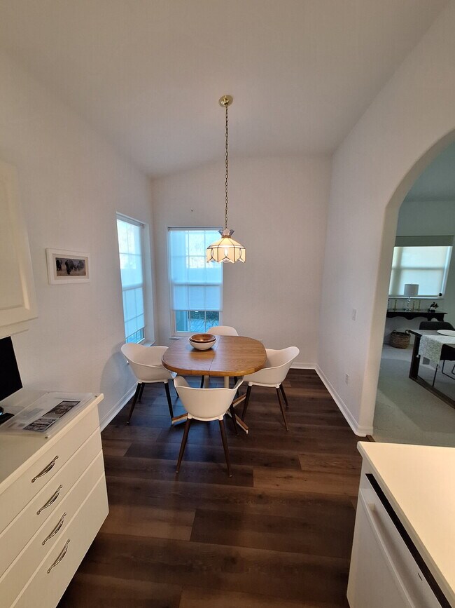 Building Photo - Lovely Villa in Gated Community in Venice
