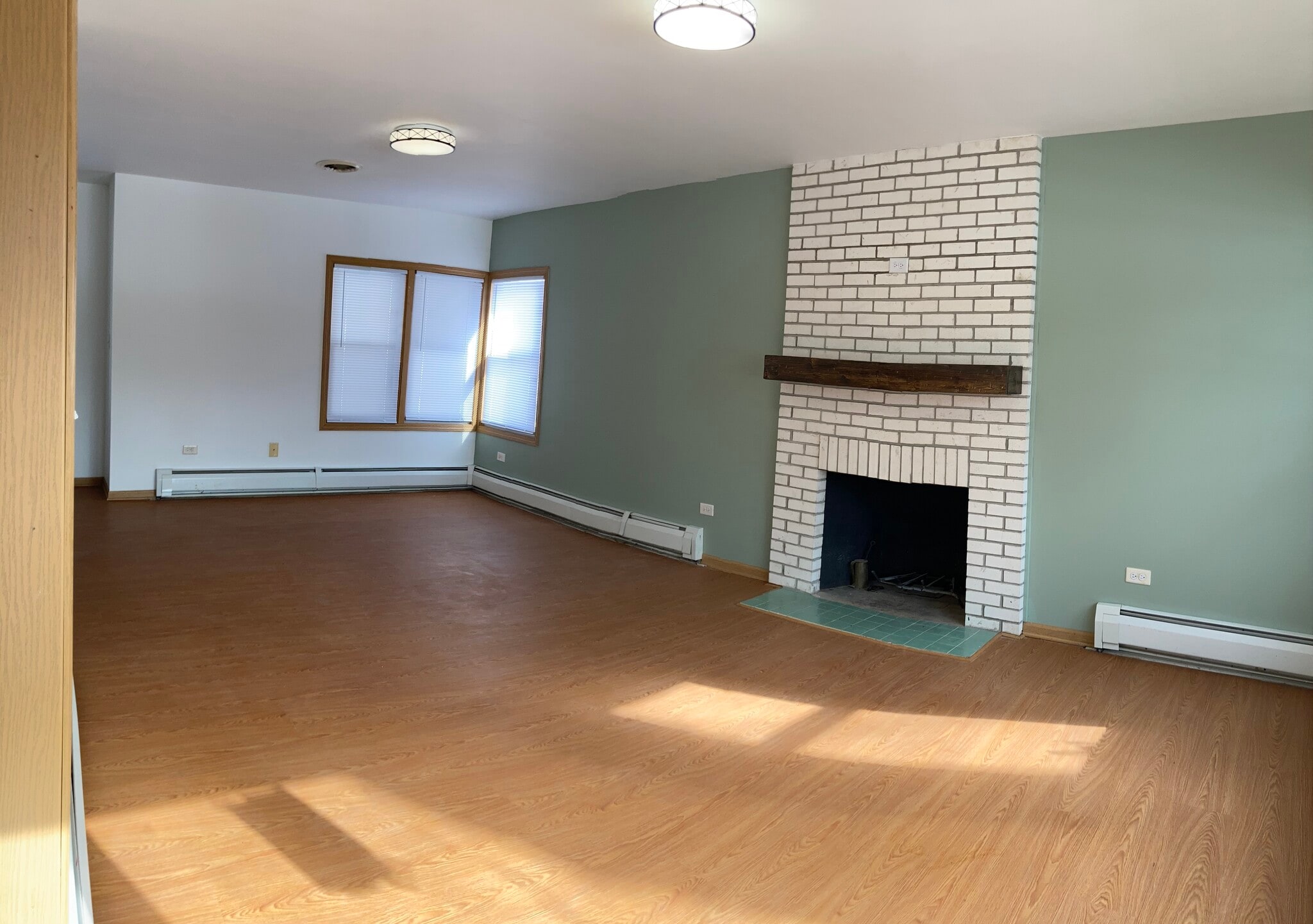 Building Photo - 638 Pearl St