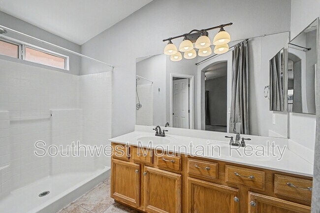 Building Photo - 649 S Banning