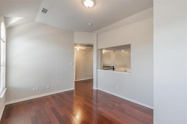 Building Photo - 615 Dorchester Dr